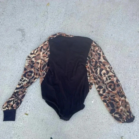 Vintage Y2K bebe womens‎ Small open front cheetah animal print bodysuit glam - Picture 8 of 8